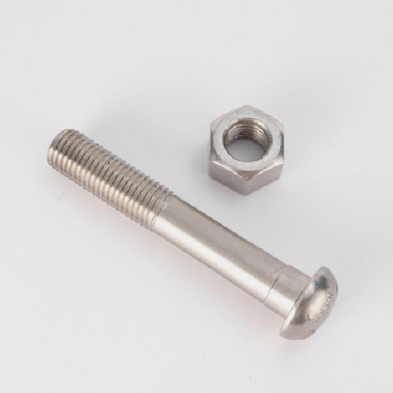 Нестандартный болт с круглой головкой