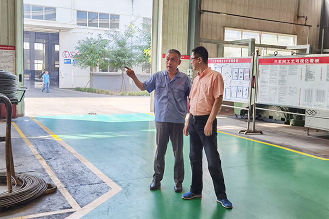 Руководители отделения крепежа Китайской ассоциации производителей компонентов машиностроения посетили компанию, чтобы руководить работой. Руководители отделения крепежа Китайской ассоциации производителей компонентов машиностроения посетили компанию, чтобы руководить работой.