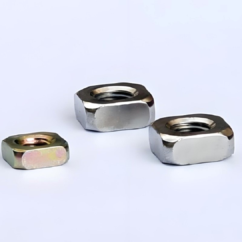 DIN 557 Square Nuts