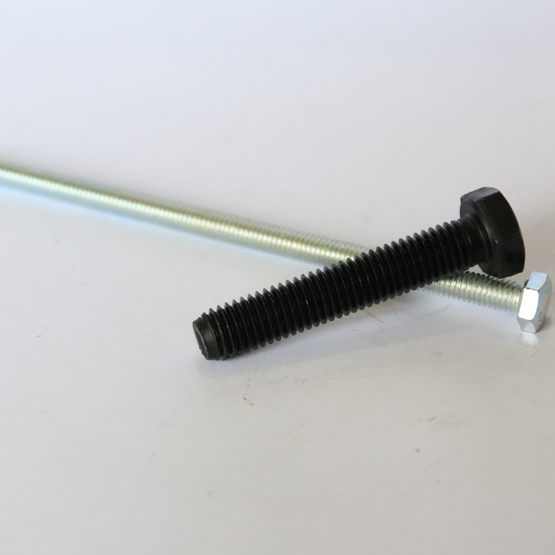 Pernos de cabeza hexagonal ISO 4017