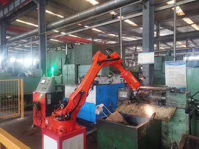 Macchina per laminazione di fili robot industriale
