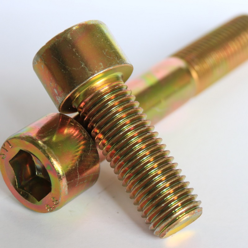 육각 소켓 캡 나사