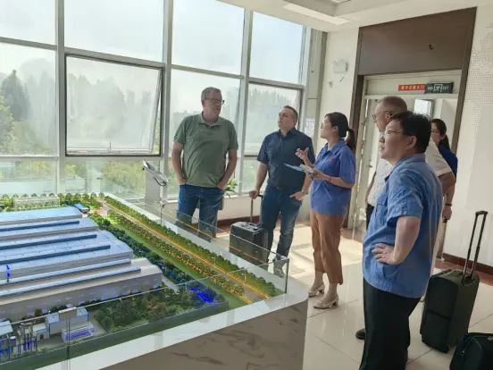 De Duitse klant KLEINSORGE (KVG) heeft een langdurige samenwerking met Star en heeft ons bedrijf bezocht